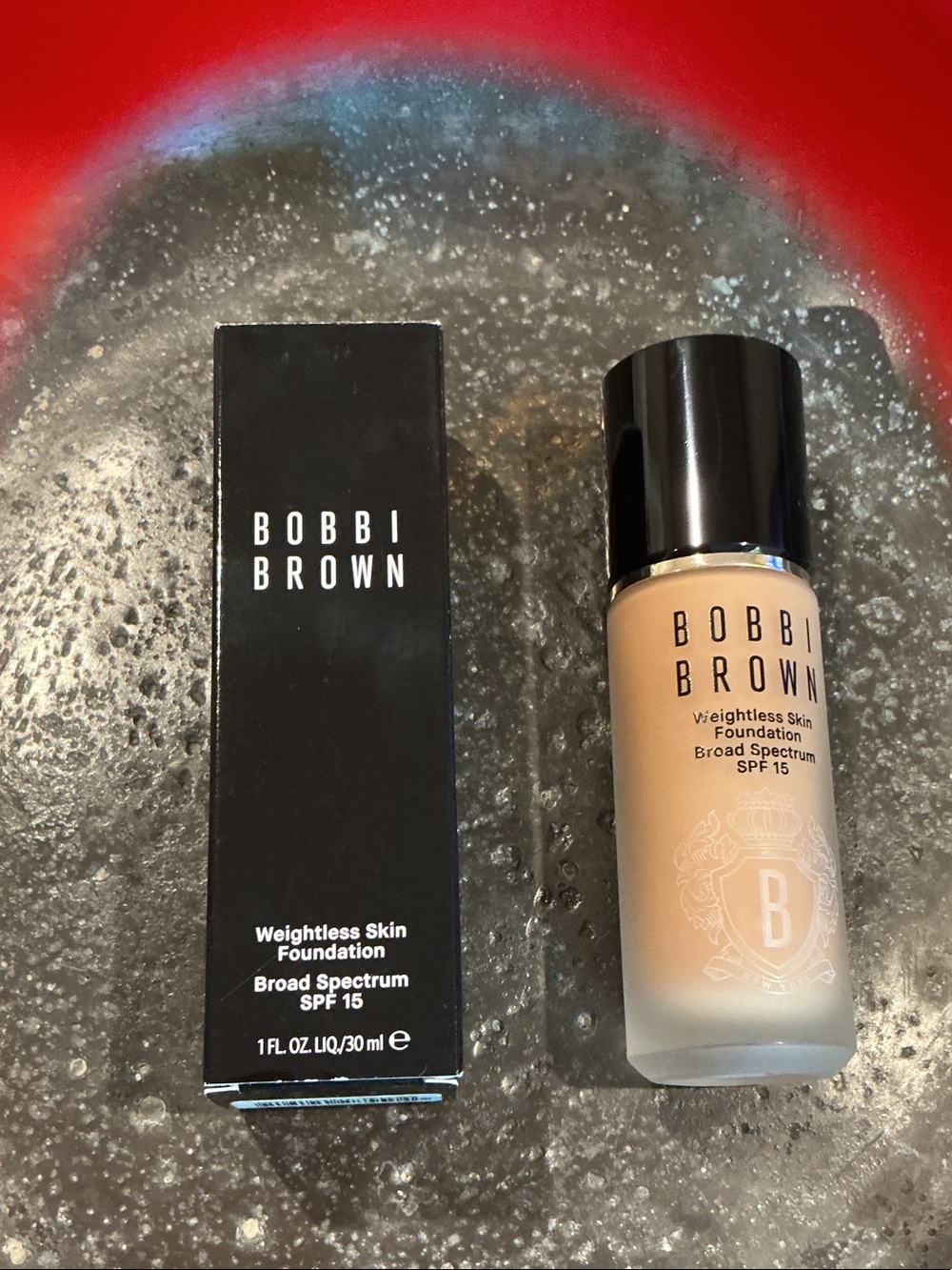 Bobbi Brown Weightless Skin Foundation - NC062 Neutral Cool Honey